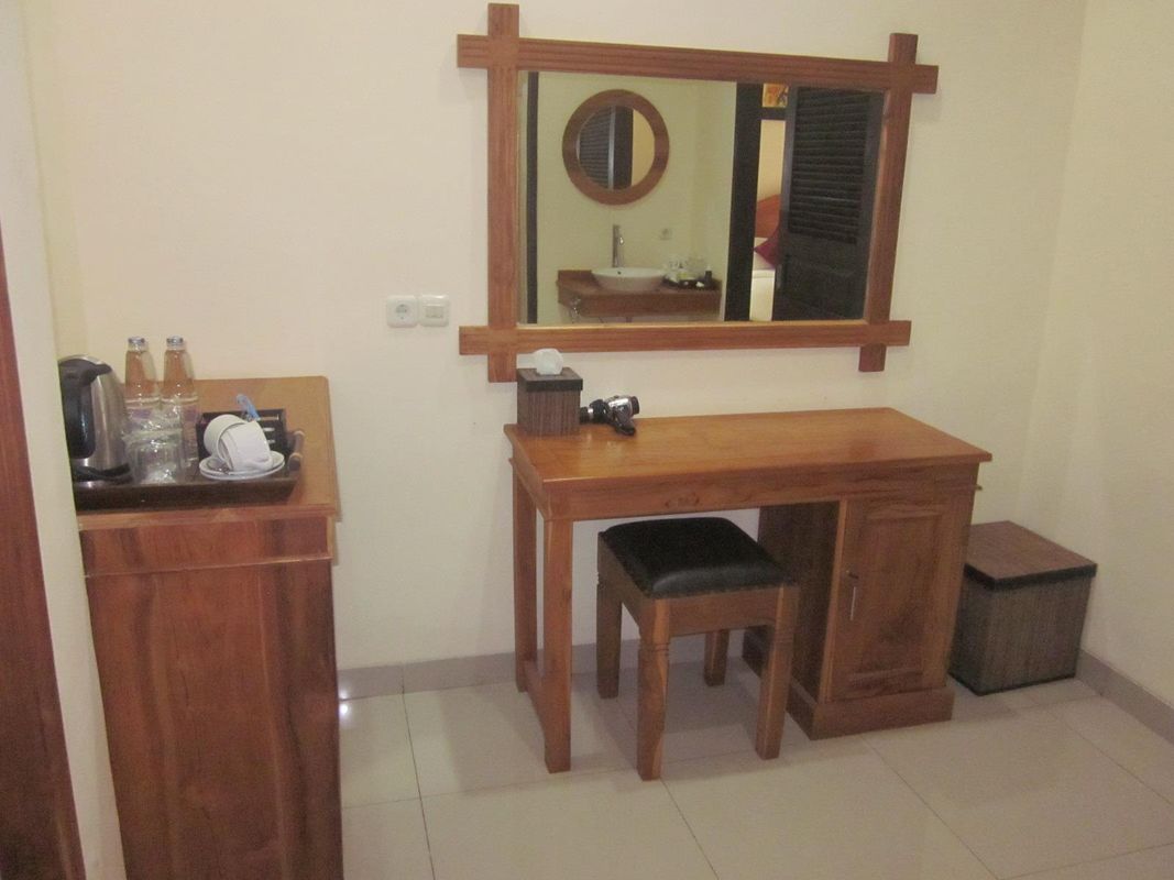 Swastika Bungalow фото 34