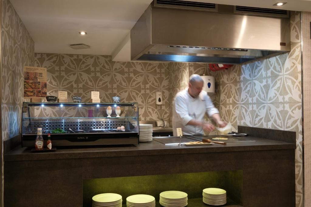 Catalonia Park Guell фото 58