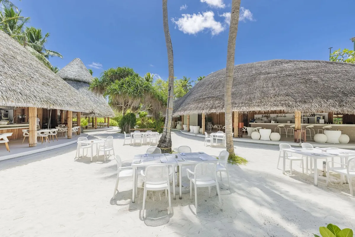 Niva Kuramathi Maldives фото 15