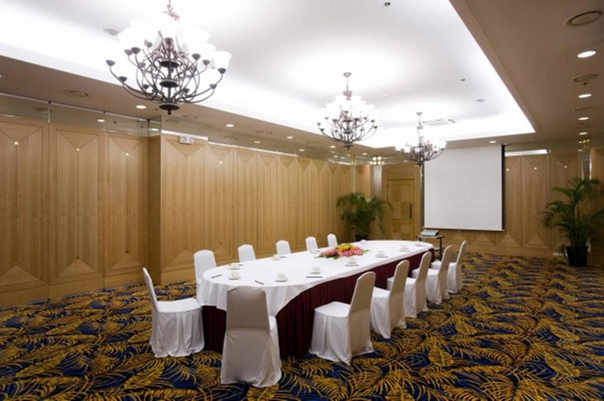 Jpark Island Resort & Waterpark Cebu - Multiple Use Hotel фото 24