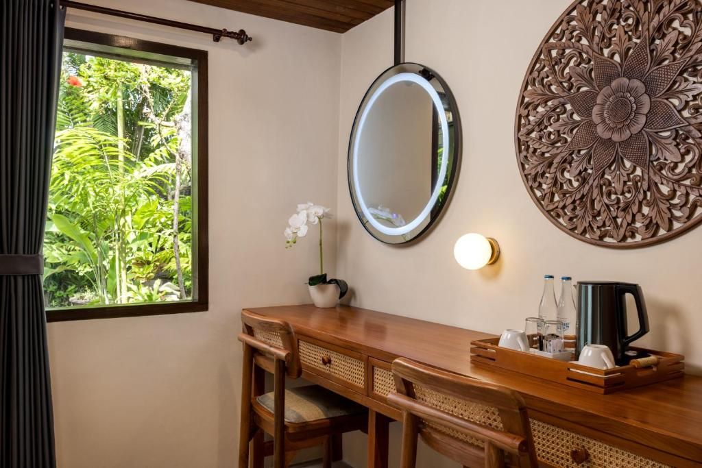 Tonys Villas & Resort Seminyak - Bali фото 56