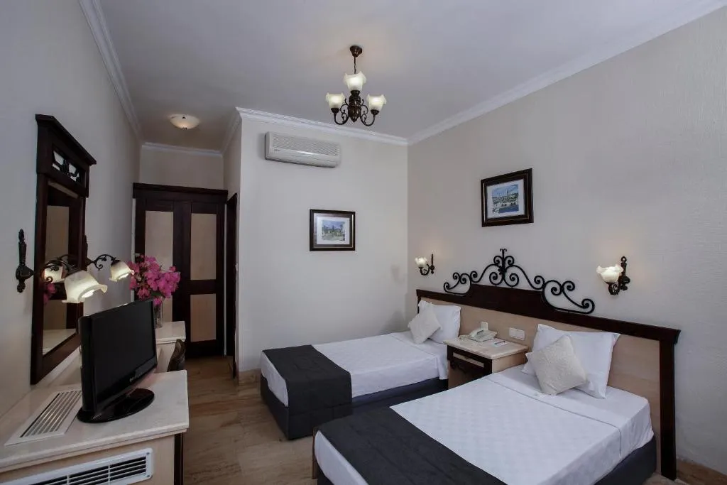 Fleur Bay Resort фото 3