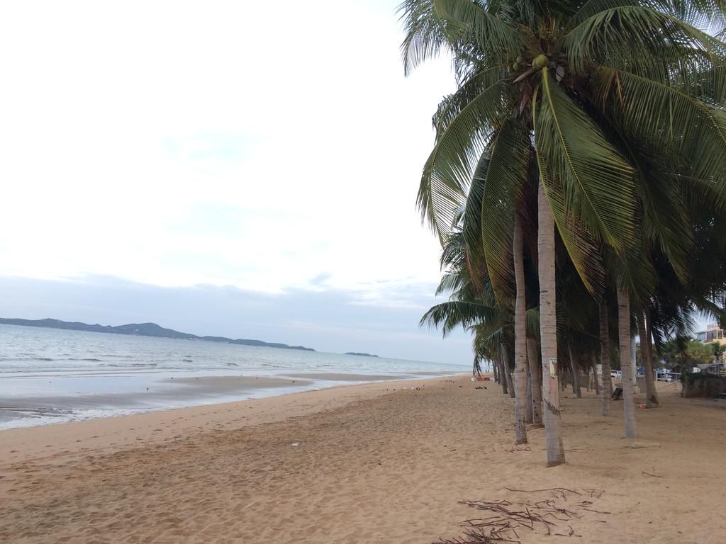 Mermaid's Beach Resort Jomtien фото 4