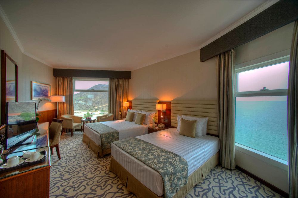 Oceanic Khorfakkan Resort & Spa фото 127