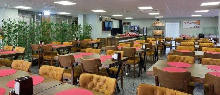 Фото отеля Grand Gulluk Hotel & Spa