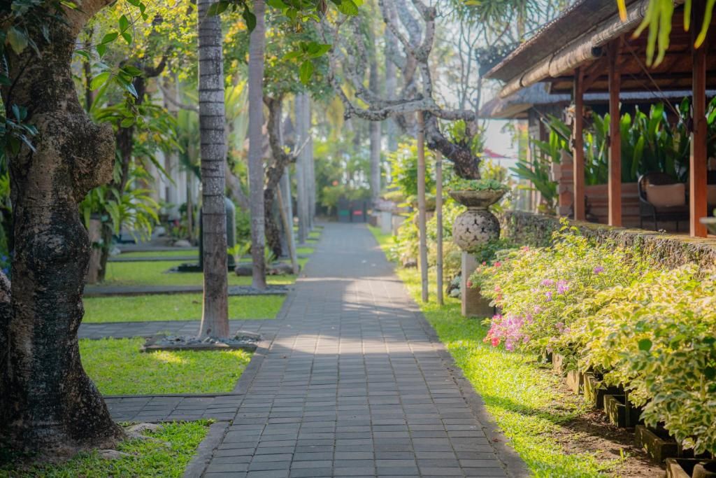 Griya Santrian a Beach Resort & Spa фото 76