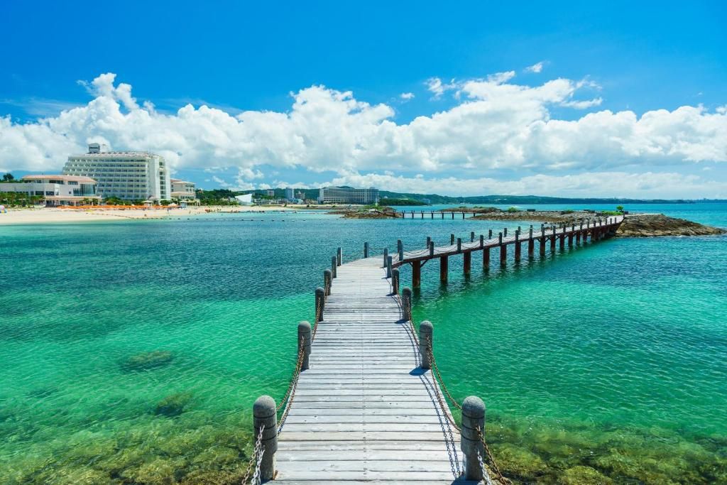 Sheraton Okinawa Sunmarina Resort фото 32