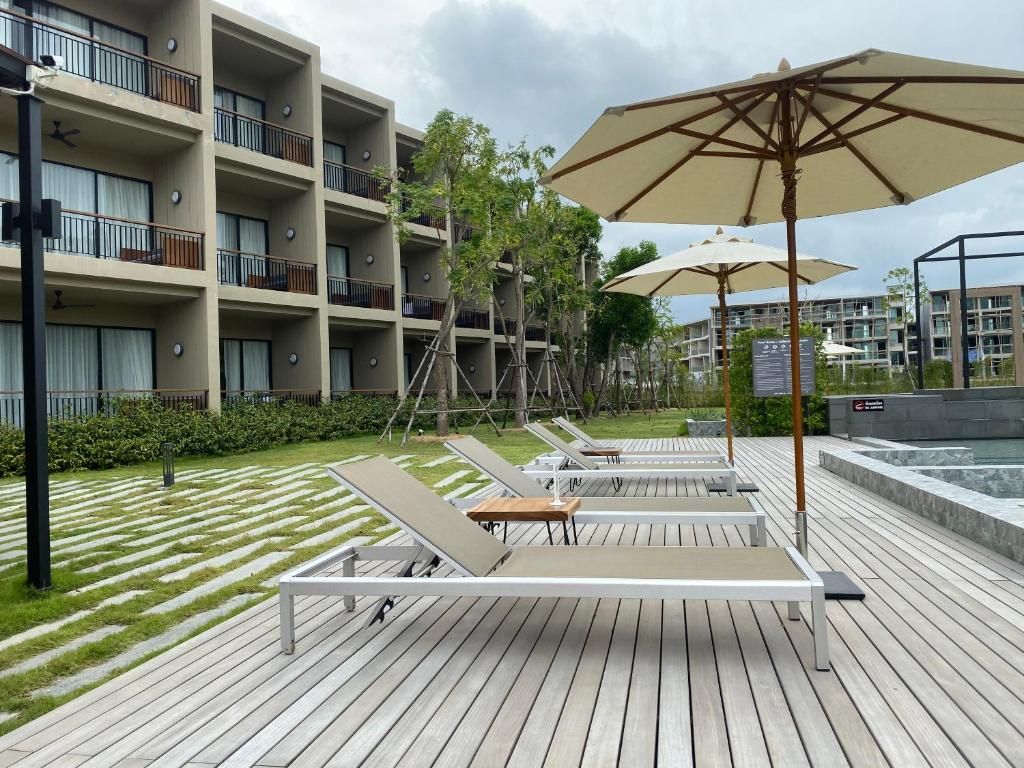 The Gallery Hotel Nai Harn фото 17