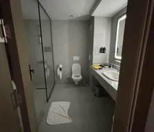 0