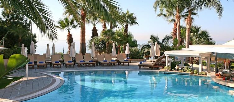 Фото отеля Mediterranean Beach