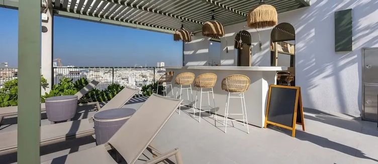 Фото отеля Mood Living 22