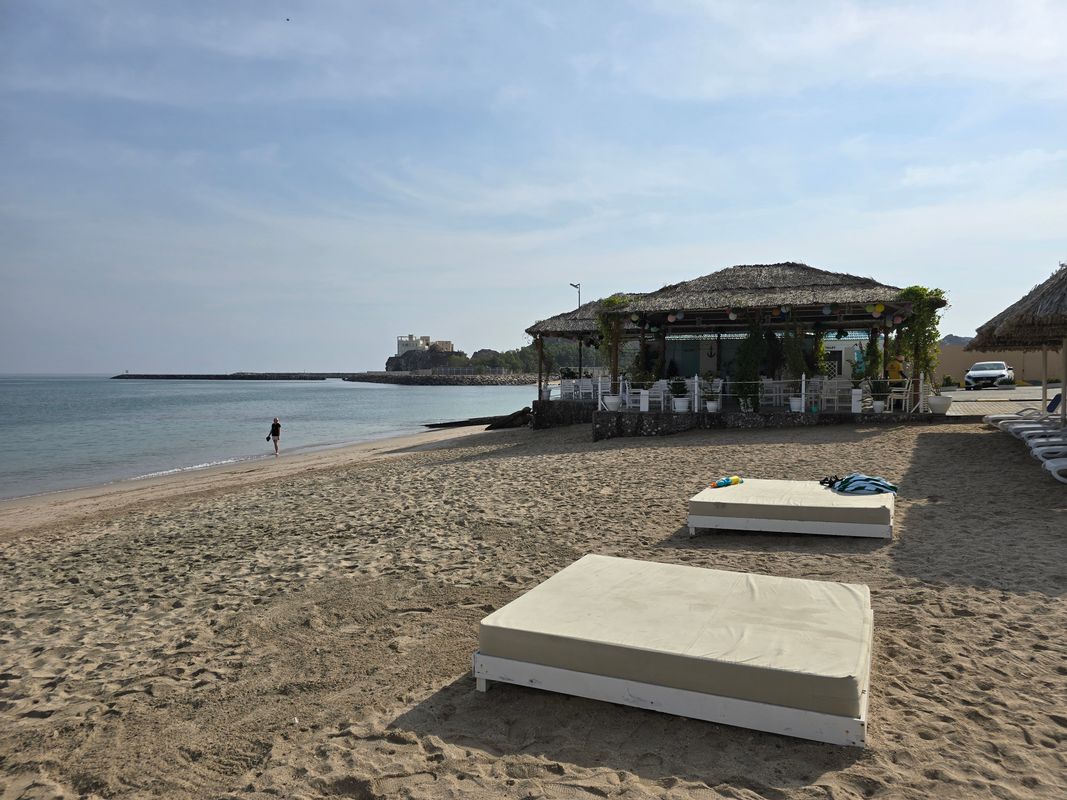 Royal Beach Hotel & Resort фото 31