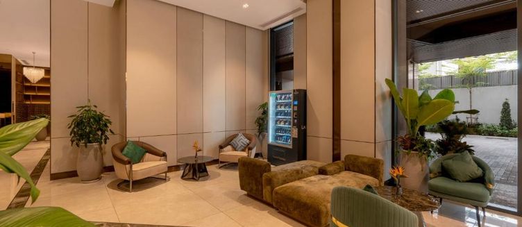 Фото отеля Lancaster Legacy Hotel & Apartments