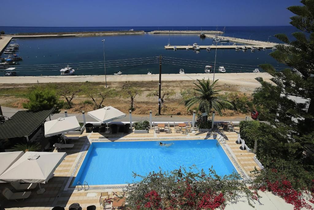 Kyparissia Beach Hotel фото 22