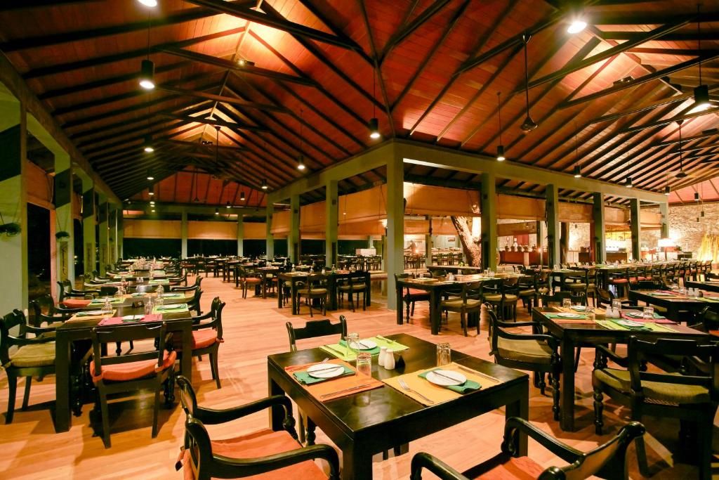 Hotel Sigiriya фото 4