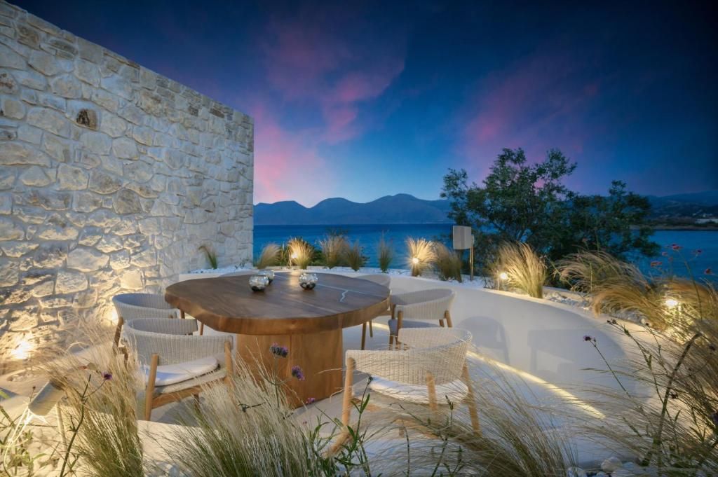 The Island Concept Luxury Boutique Hotel фото 8