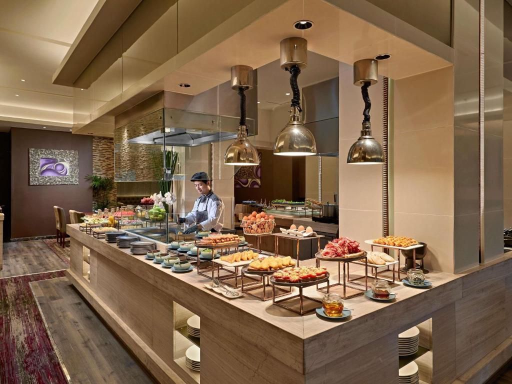 Movenpick Hotel Hanoi фото 61