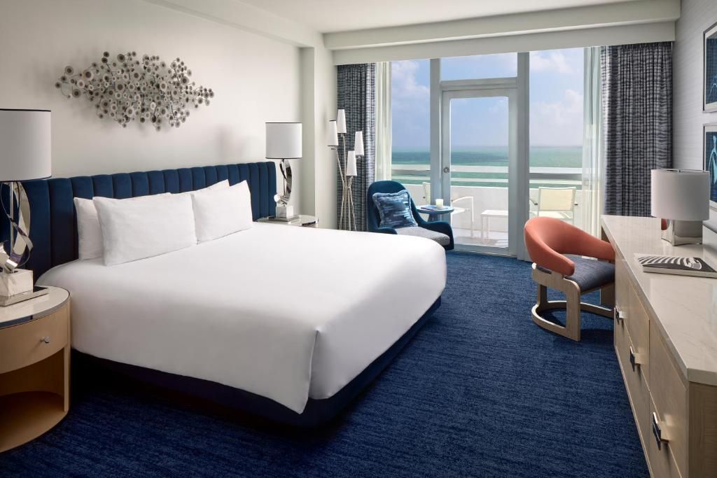 Fontainebleau Miami Beach фото 27
