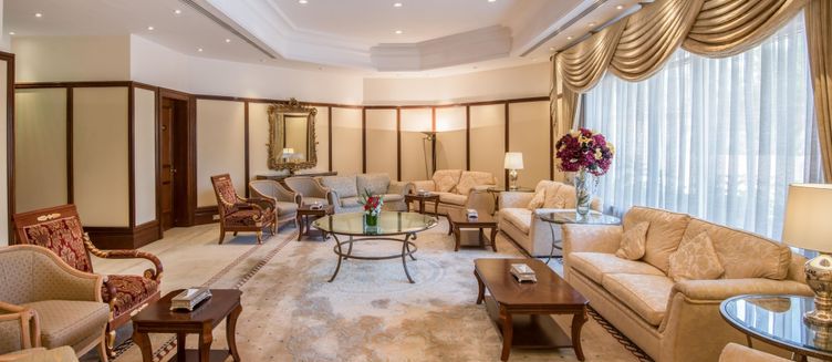 Фото отеля Crowne Plaza Bahrain