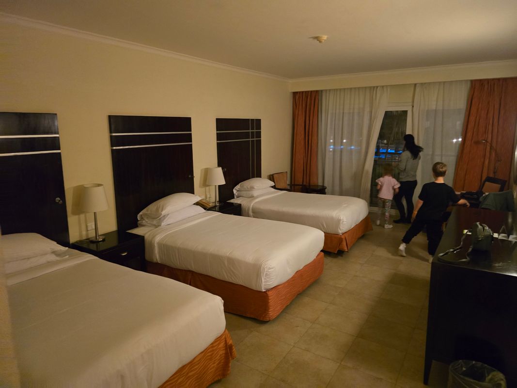 DoubleTree by Hilton Sharks Bay Resort фото 76