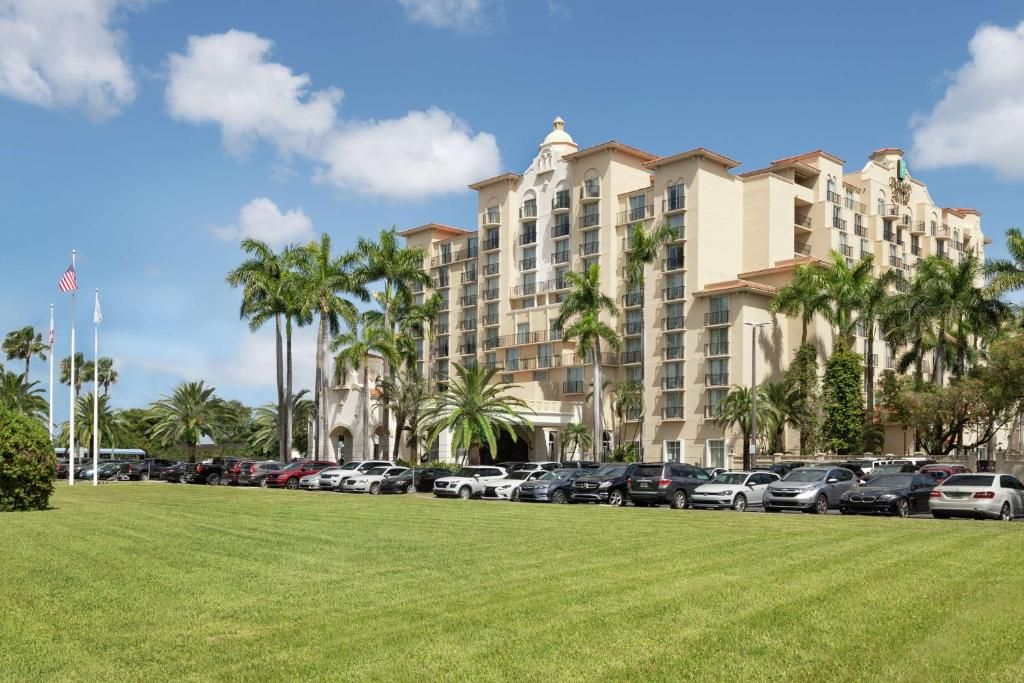 Embassy Suites by Hilton Miami International Airport фото 62