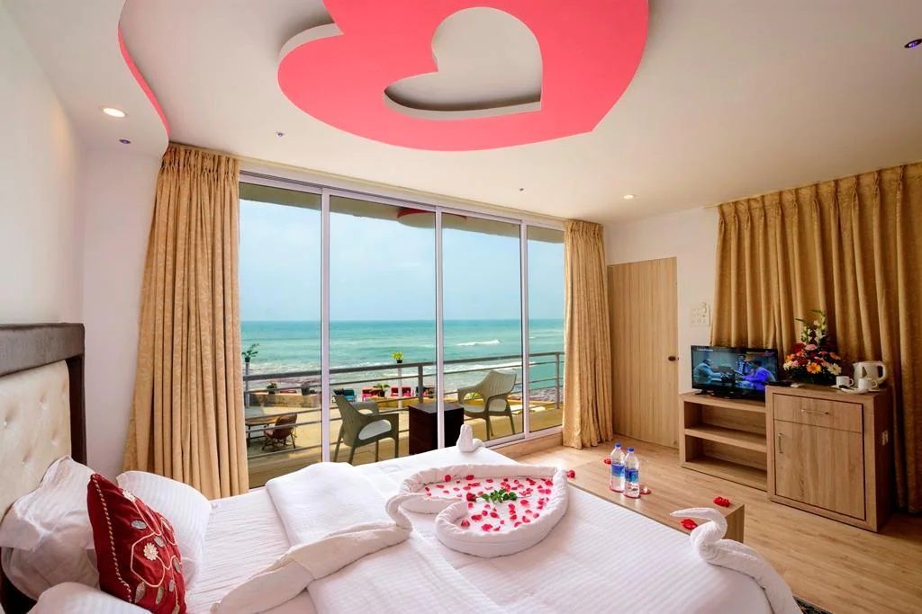 Royal Boomerang Beach Resort фото 4