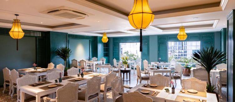 Фото отеля Alagon Western Hotel