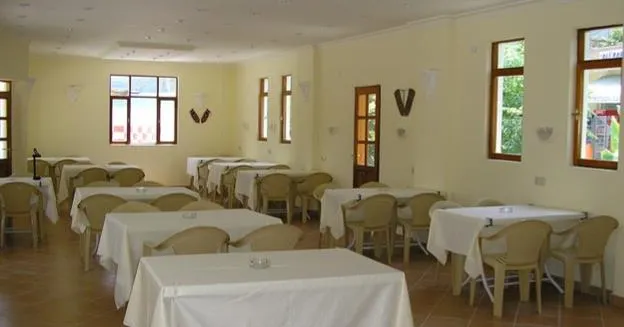 Фото отеля Tunc Zara Hotel