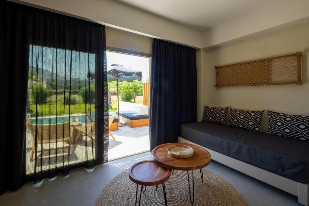 Eliros Mare Beachfront Poem Hotel фото 24