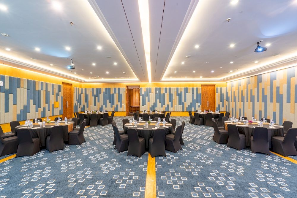 Vouk Hotel & Suites фото 72