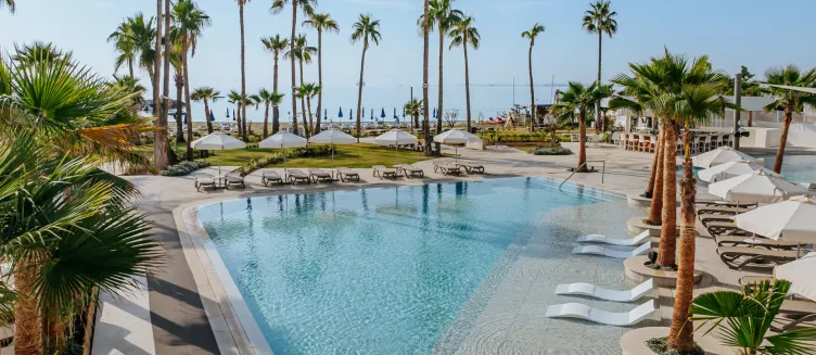 Фото отеля Lordos Beach Hotel & Spa