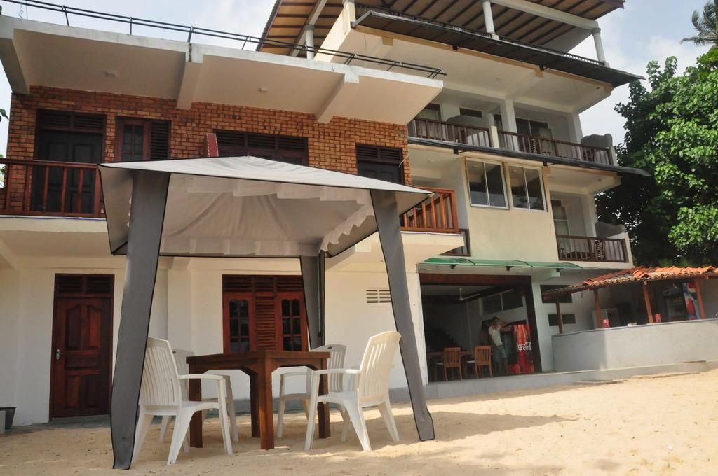 Wave Beach Resort Unawatuna фото 11