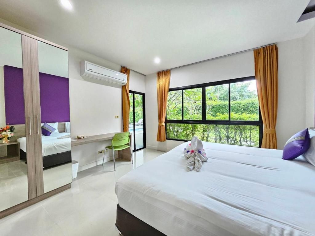 S4 Naiyang Beach Phuket фото 39