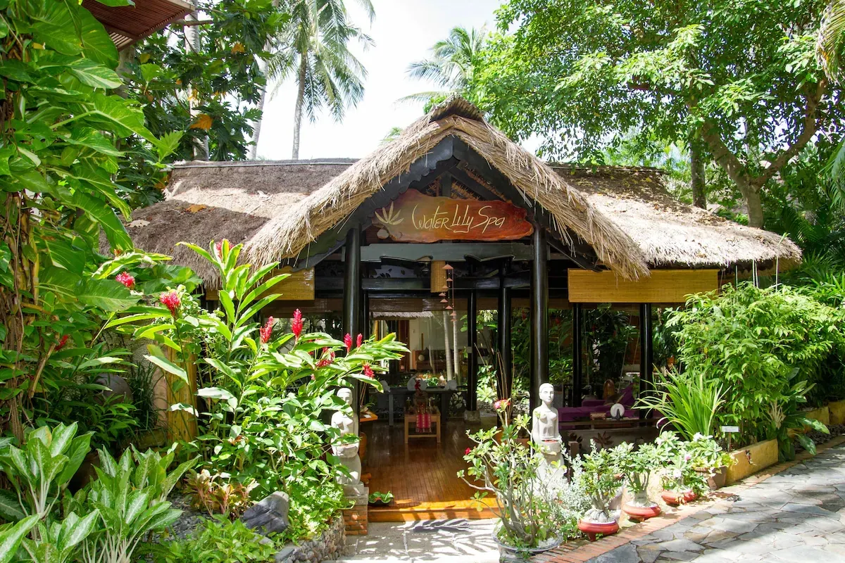 Bamboo Village Beach Resort & Spa фото 20
