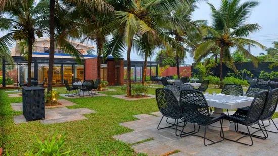 Фото отеля Azaya Beach Resort Goa