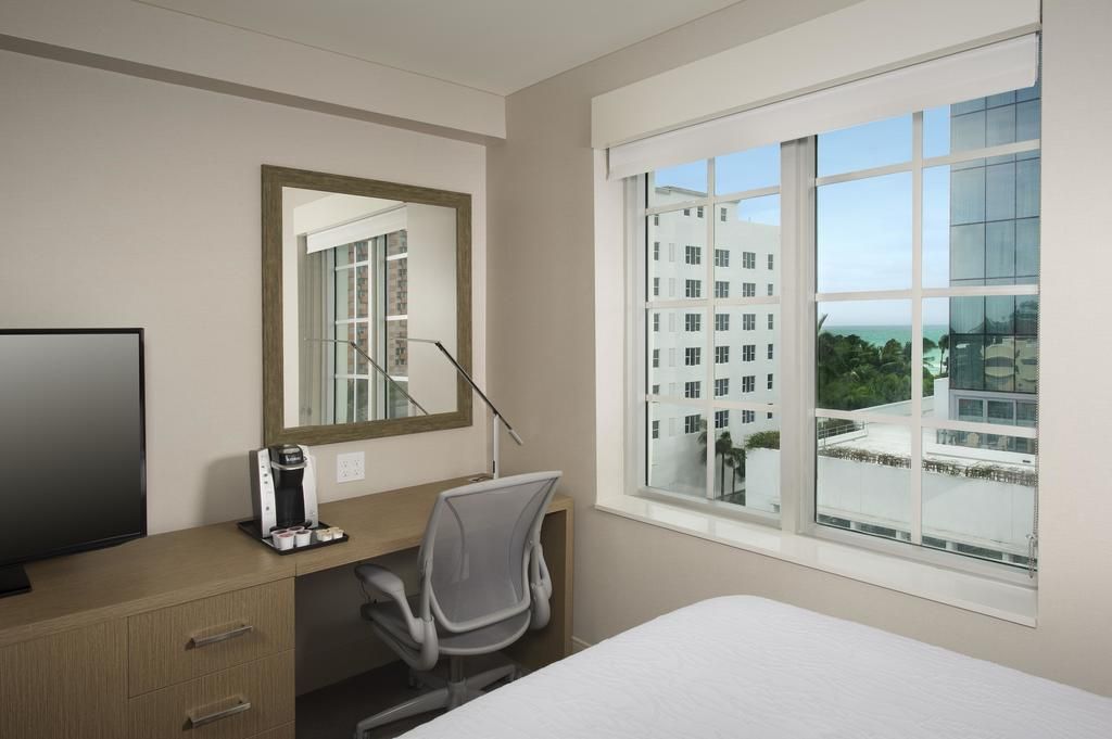 Hilton Garden Inn Miami South Beach-Royal Polo фото 12