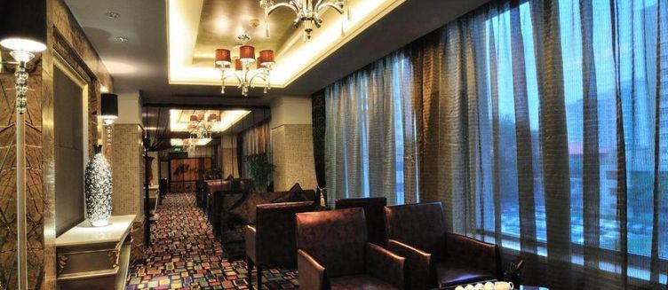 Фото отеля China Palace Hotel