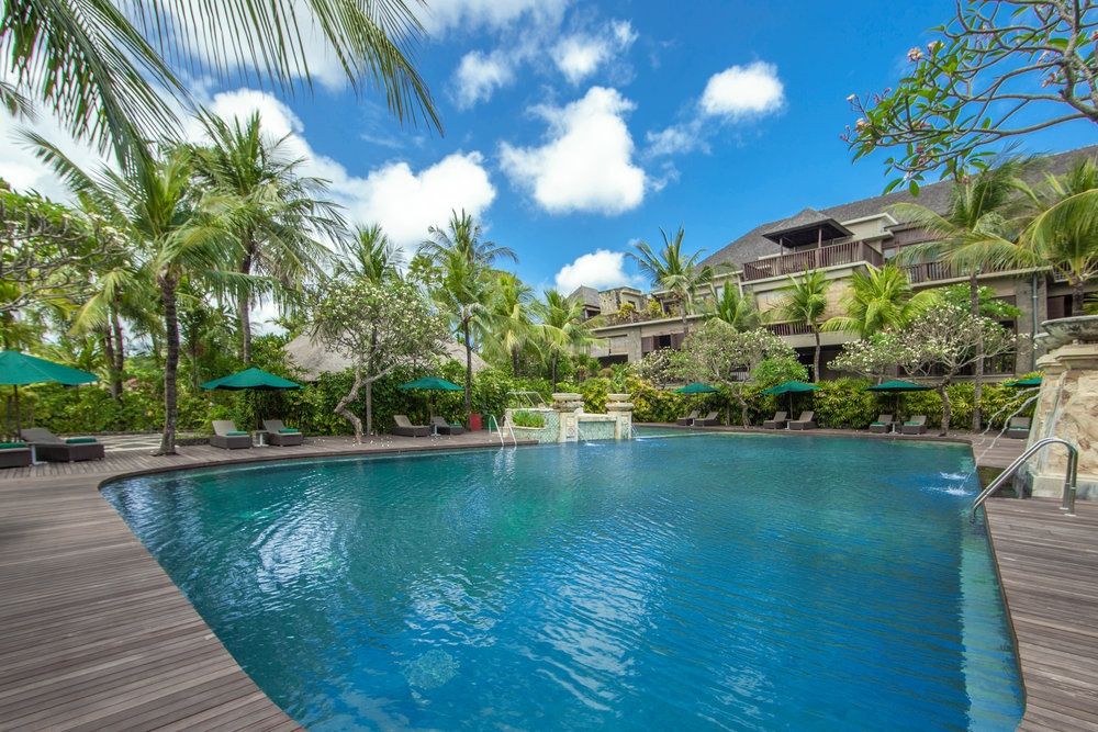 Legian Beach Hotel фото 79