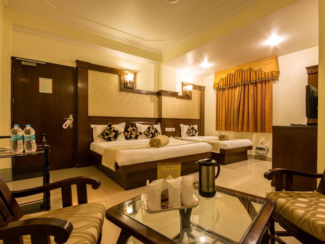 Hotel Grand Park Inn фото 2