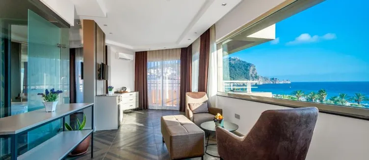 Фото отеля Riviera Hotel & Spa