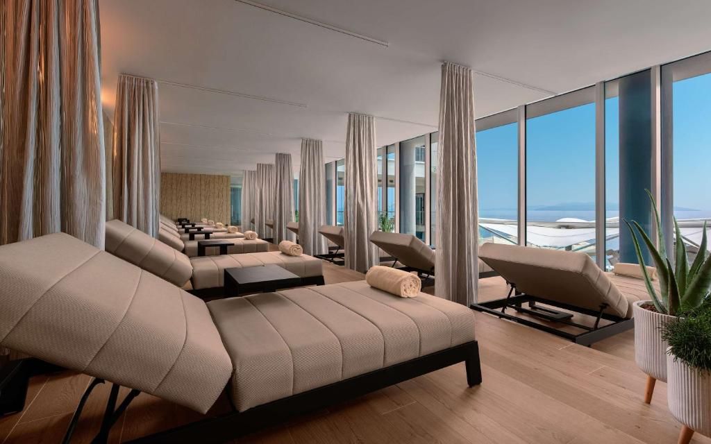 Гостиничный комплекс «Hilton Rijeka Costabella Beach Resort & Spa» фото 20