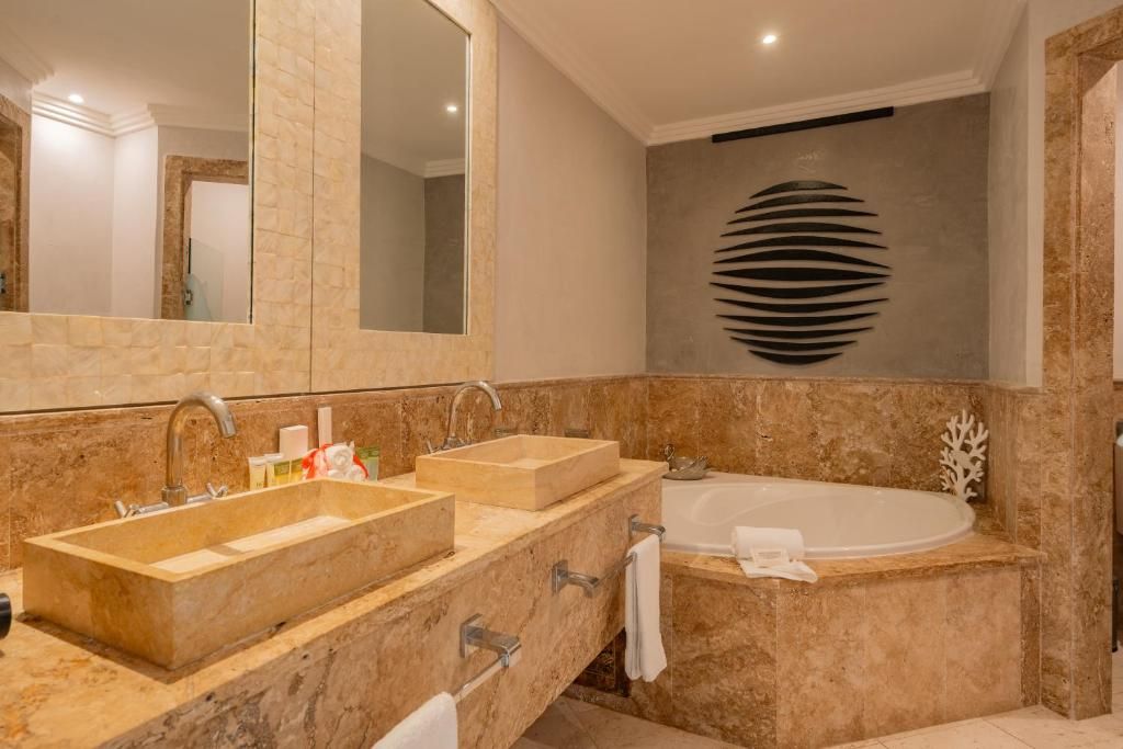 Ancora Cap Cana, Marina Resort and Villas фото 41