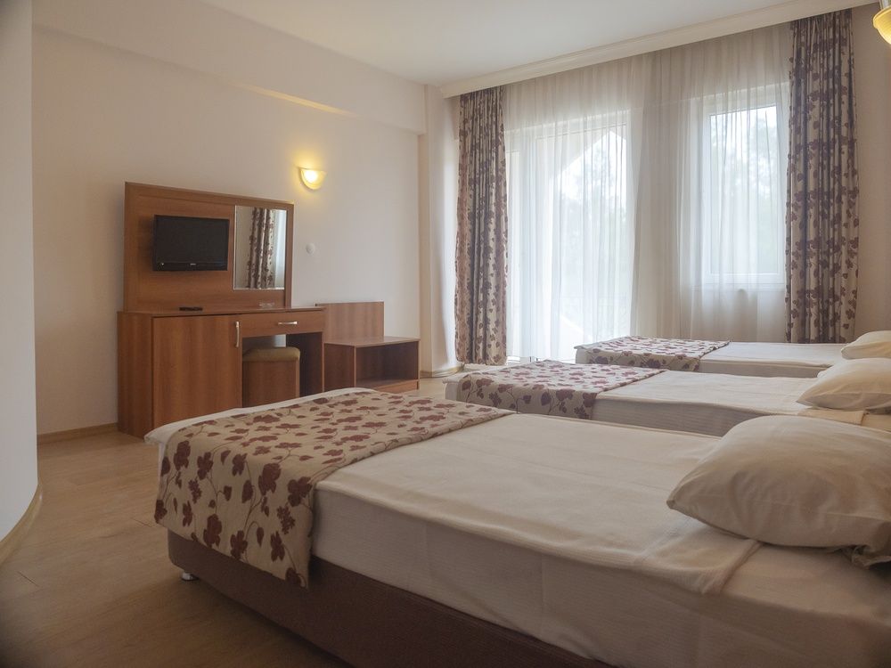 Alexius Beach Hotel фото 53