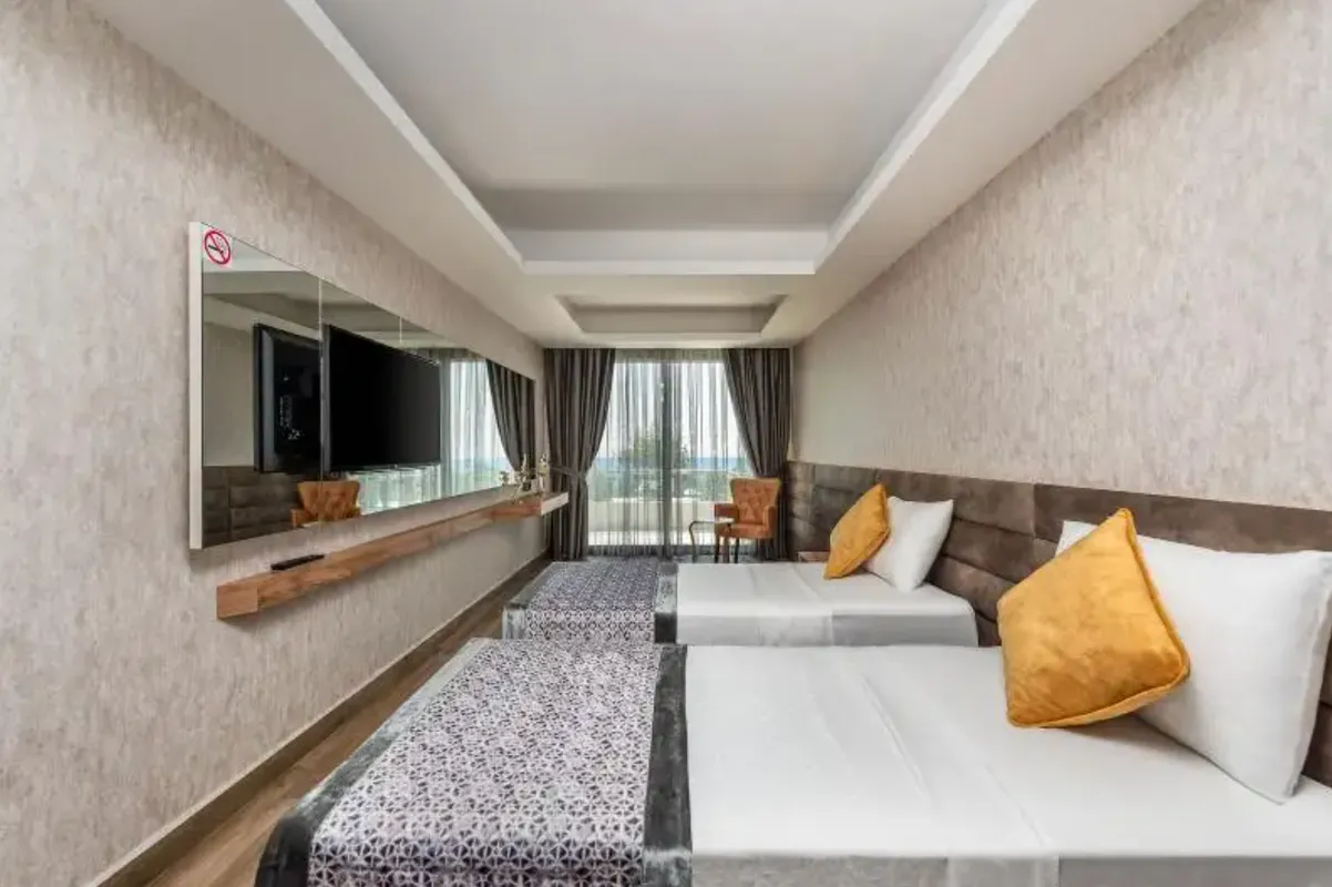 Elite Luxury Suite & Spa фото 3