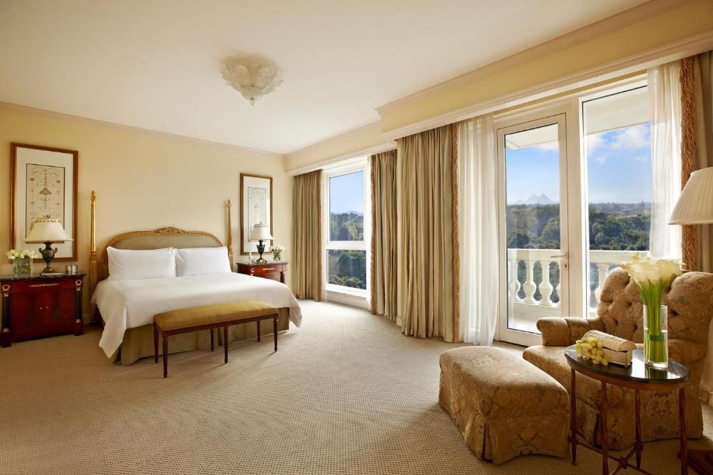 Four Seasons Hotel Cairo at The First Residence фото 19