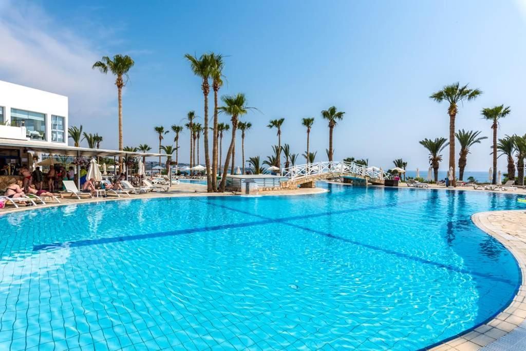 Ascos Coral Beach Hotel фото 7