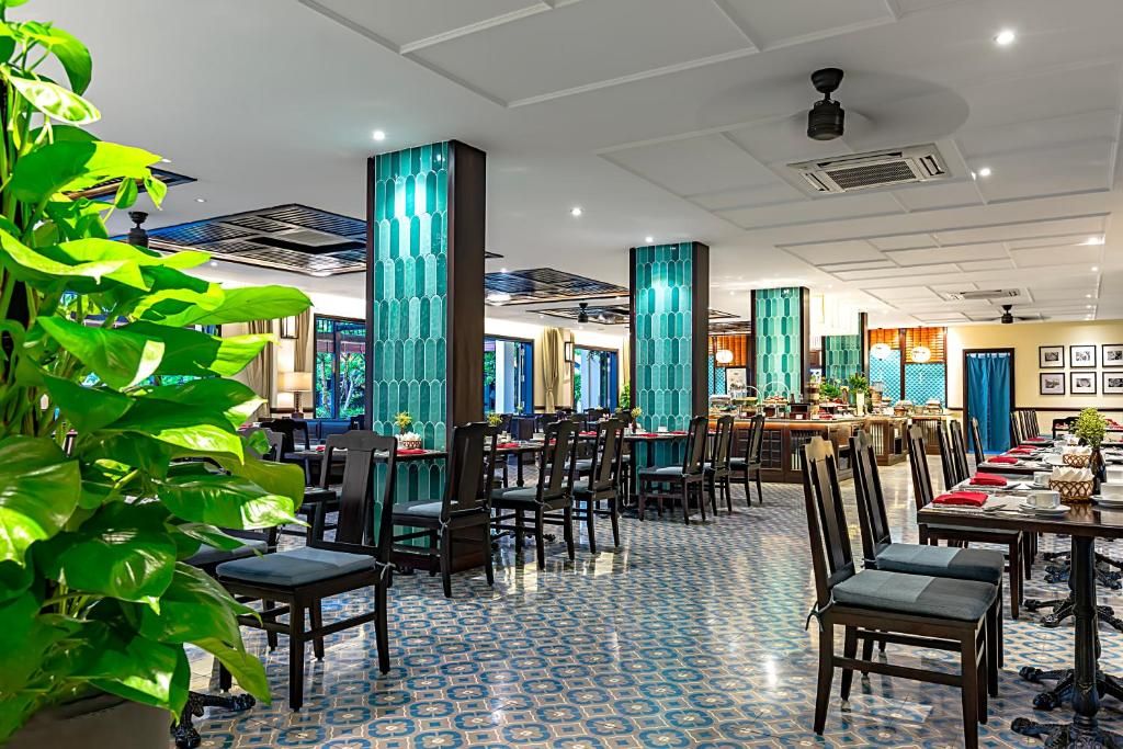 Little Beach Hoi An Boutique Hotel & Spa фото 25