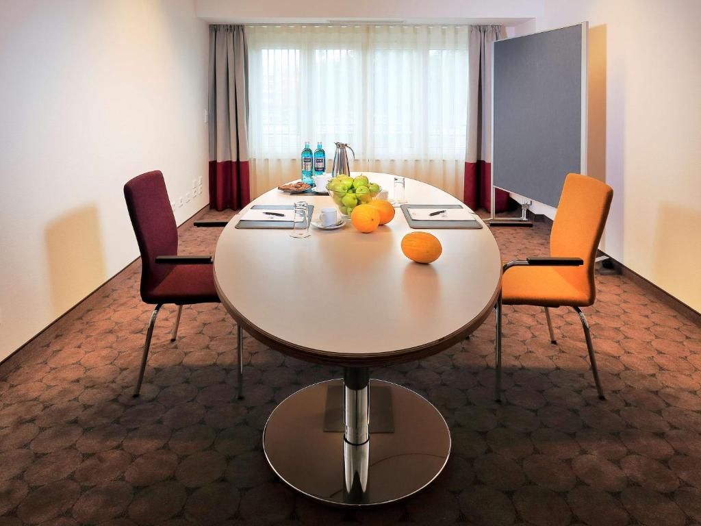 BEST WESTERN PREMIER IB Hotel Friedberger Warte фото 60
