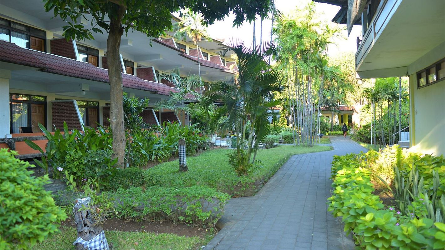 Palm Beach Hotel Bali фото 8
