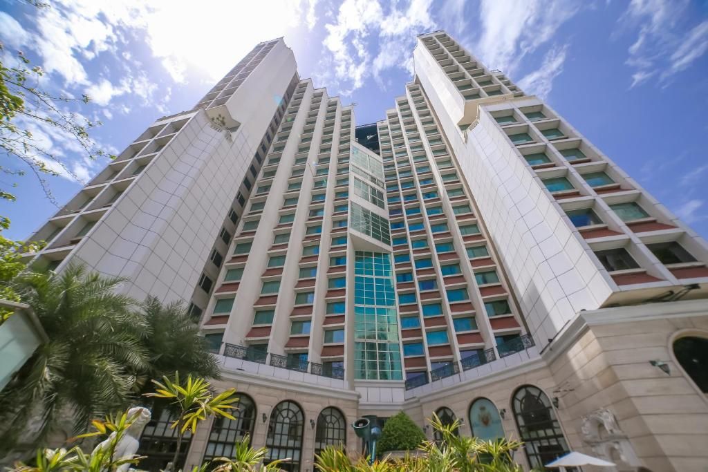 Hotel The Royal Plaza фото 72